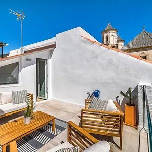 https://trendy-house-2-bedrooms-private-terrace-malaga-center.es-andalucia.com