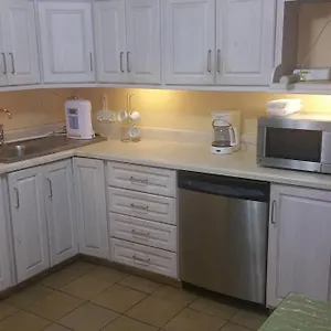 Apartment Flower Of Joy Wellness - Hillview Sanctuary, Saint Elizabeth