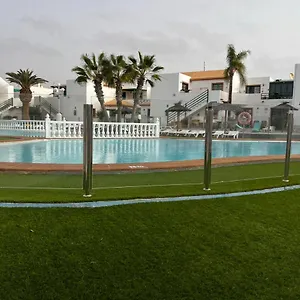 https://cozy-apartment-in-centric-area-caleta-de-fuste.in-canary-islands.com